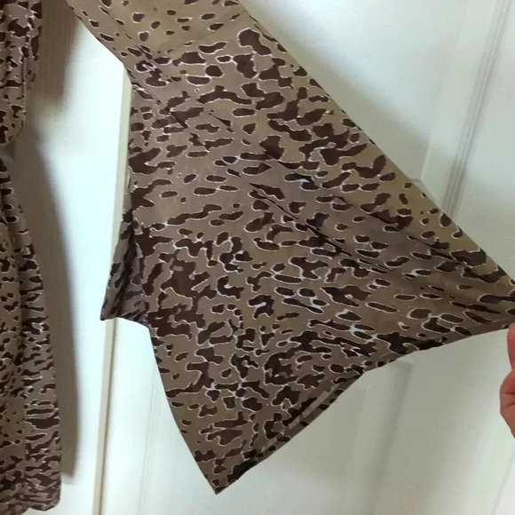 W118 by Walter Baker Brown Leopard Long sleeve Dress - Picture 4 of 8